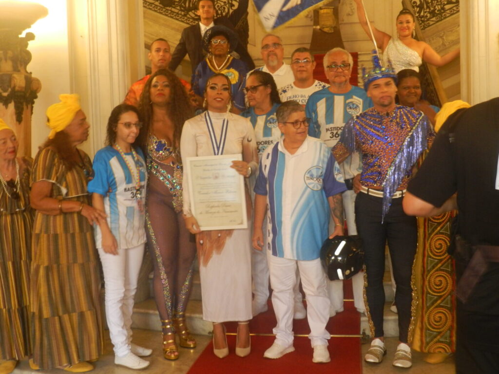 DSCN1863-1024x768 Vereador Márcio Ribeiro homenageia a Sra. Raphaela Nascimento, Presidente do G.R.E.S. Tradição, com a Medalha Chiquinha Gonzaga.