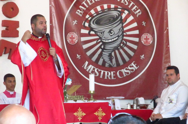 IMG_0708 UM DIA MARCANTE NA QUADRA DA DIFÍCIL É O NOME      TRADIÇÃO, FÉ E CELEBRAÇÃO