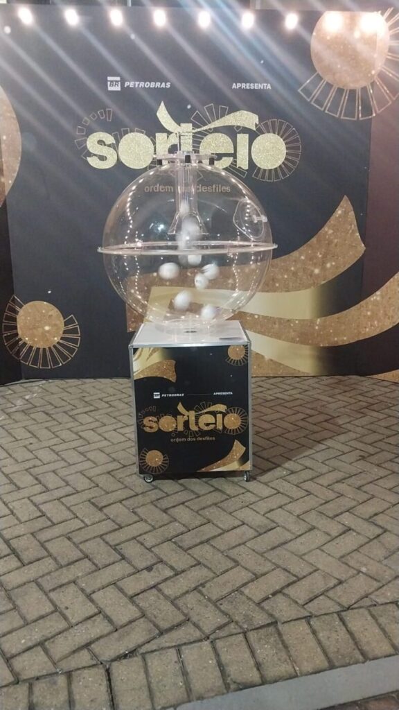 WhatsApp-Image-2026-04-17-at-12.24.43-2-576x1024 NOITE ESPECIAL DO SAMBA E DO CARNAVAL