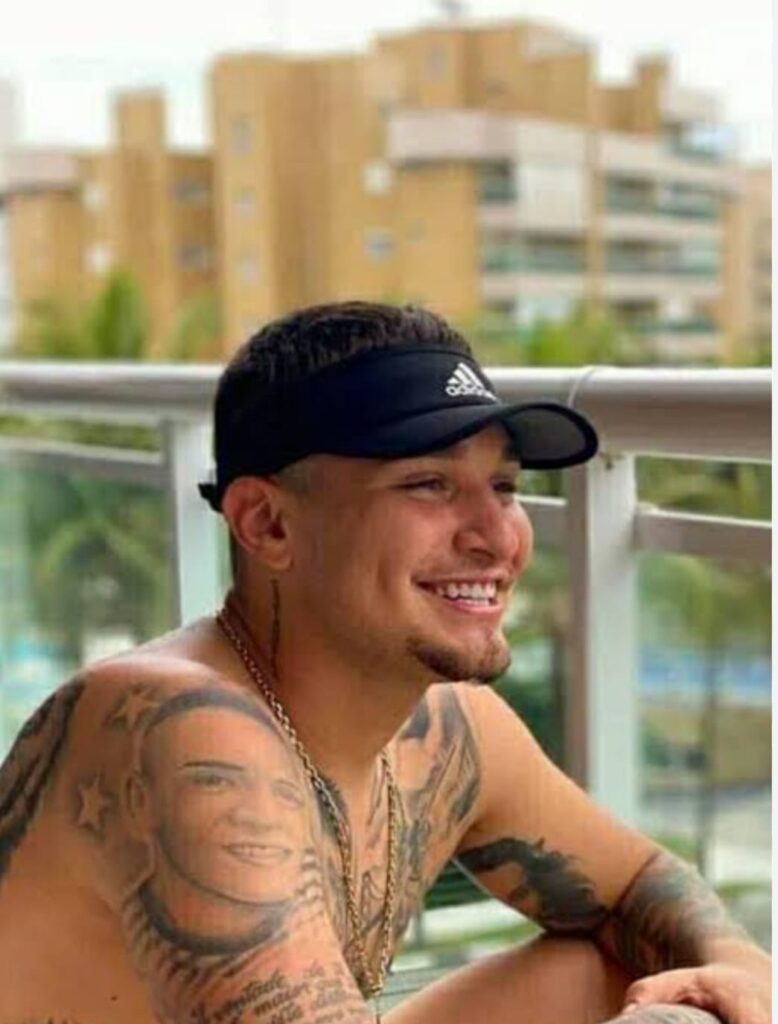 WhatsApp-Image-2026-04-18-at-14.07.11-778x1024 O cantor MC Gui voltou a virar assunto nas redes sociais