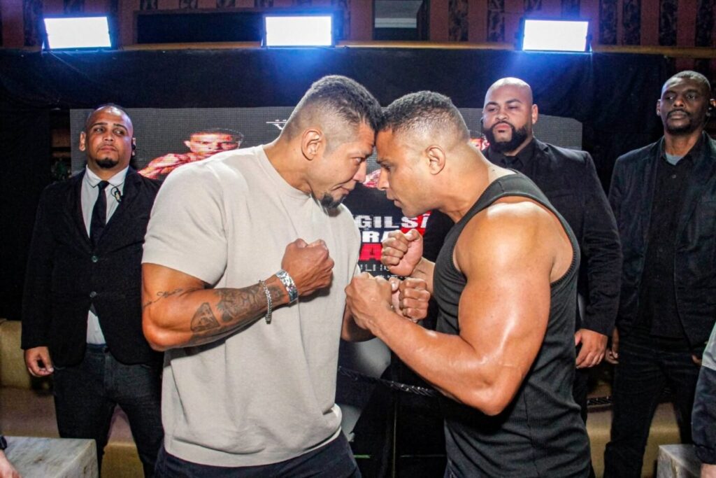 WhatsApp-Image-2026-07-20-at-13.47.08-3-1024x683 Clima esquenta em encarada entre o ator Agles Steib e Gilsão, ex affair de Gracyanne Barbosa, antes do Fight Music ShowO evento contou com a presença do ator e empresário Mário Gomes