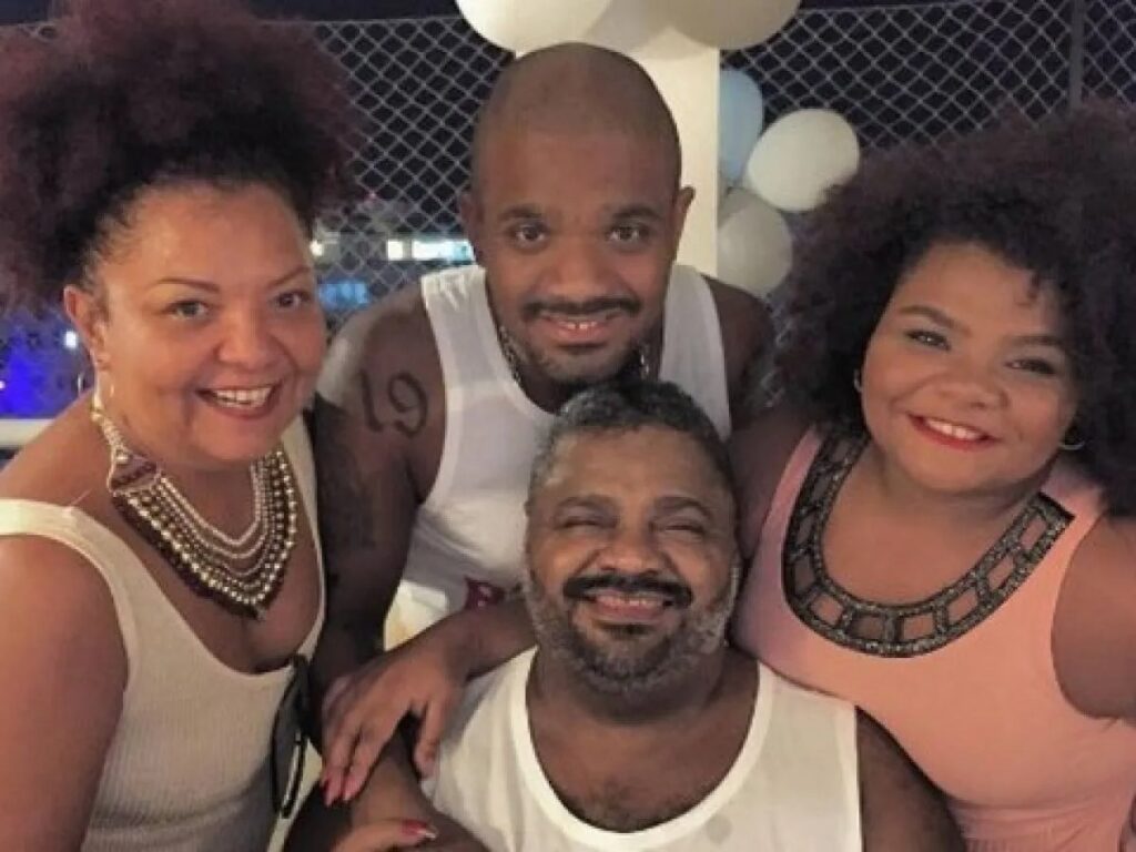WhatsApp-Image-2026-09-03-at-12.55.43-2-1024x768 Flora Cruz faz evento em homenagem ao pai, Arlindo Cruz, no casarão do Firmino no próximo domingo dia 06, véspera de feriado